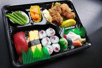 マグロ唐揚げ寿司セット